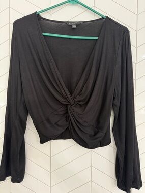 Banana Republic Black Knot-Front Long Sleeve Crop Top